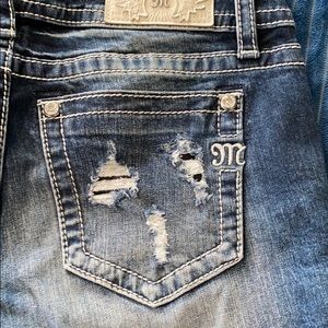 Miss Me Mid Rise Skinny jean. Size 30